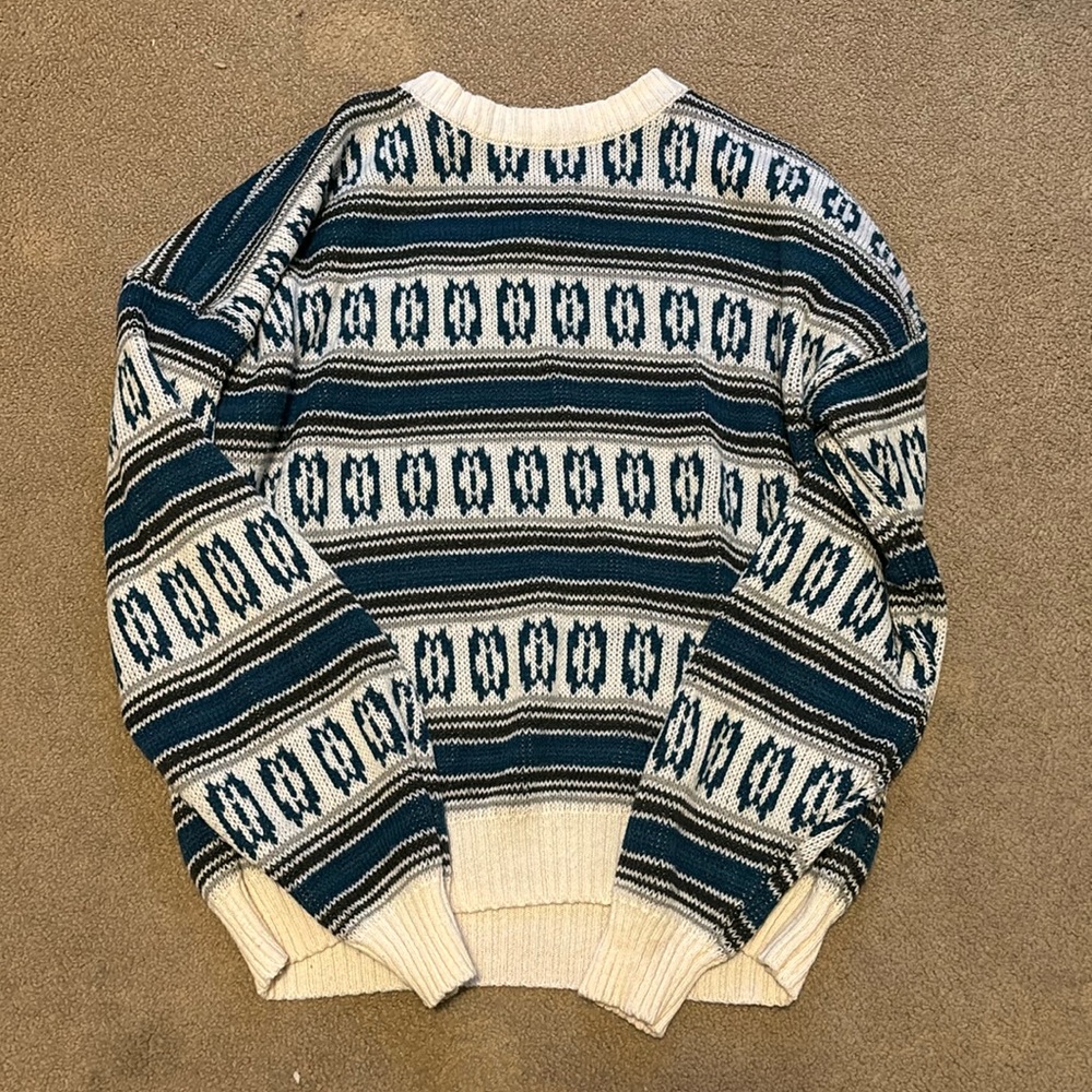 Perspective Knit Sweater. Size L.